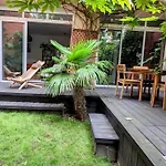 Beautiful Apartment With Private Garden